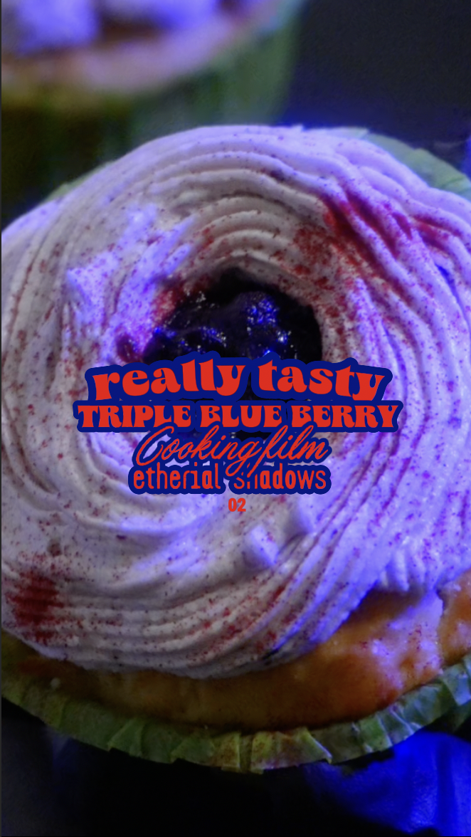Triple Blueberry — cartaz